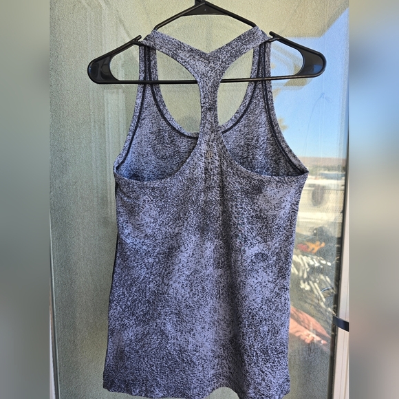 Lululemon Athletica Black and White Speckled Tank Top - Picture 2 of 3
